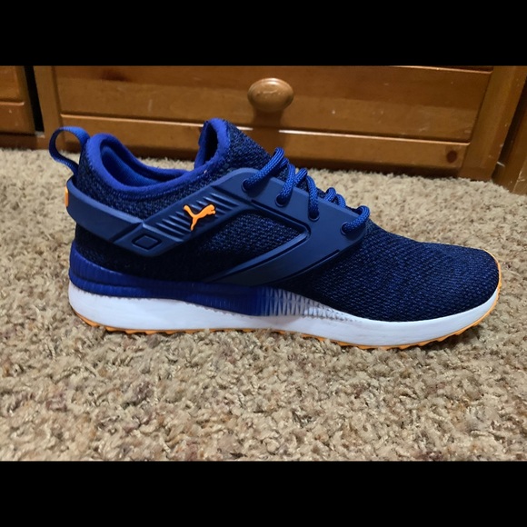 Puma shoes - Picture 6 of 8